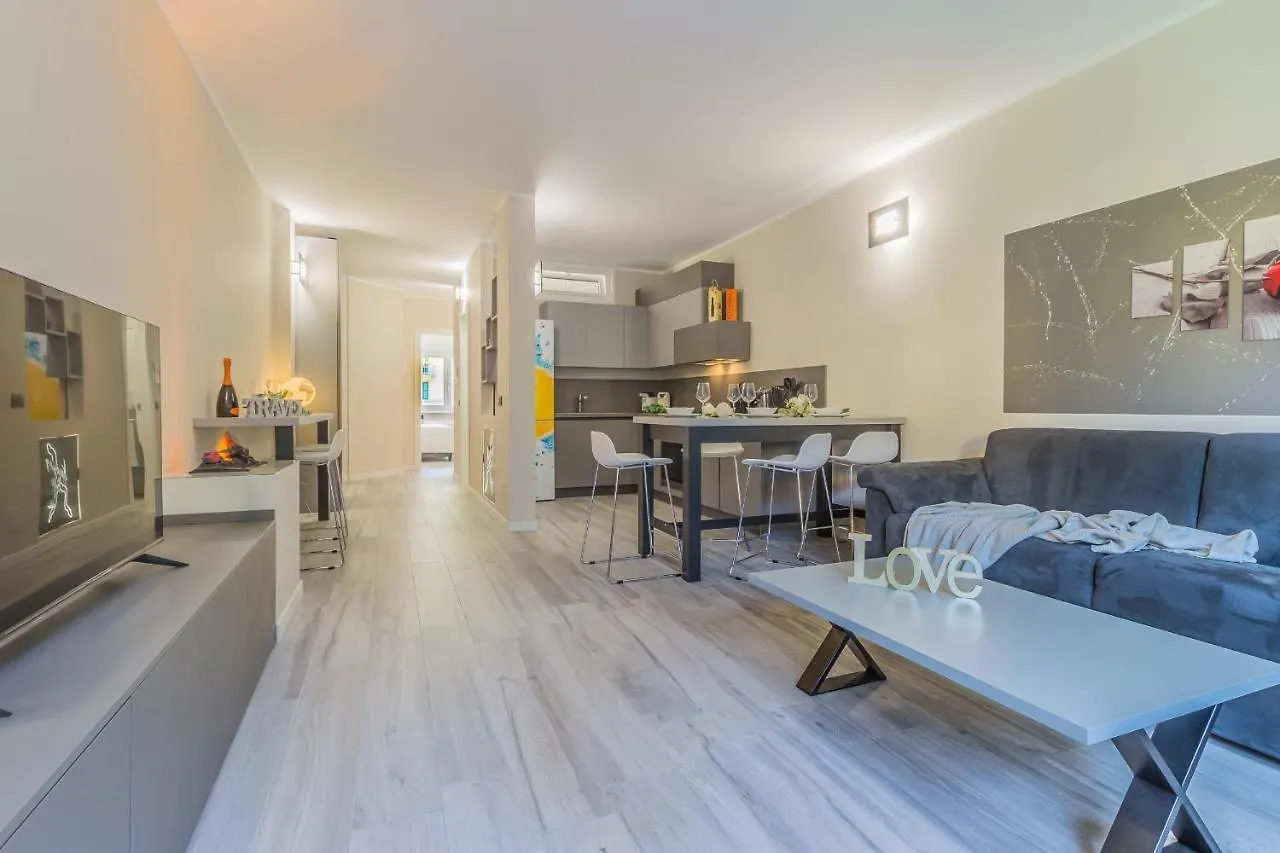 Amazing Life House Apartment Varenna