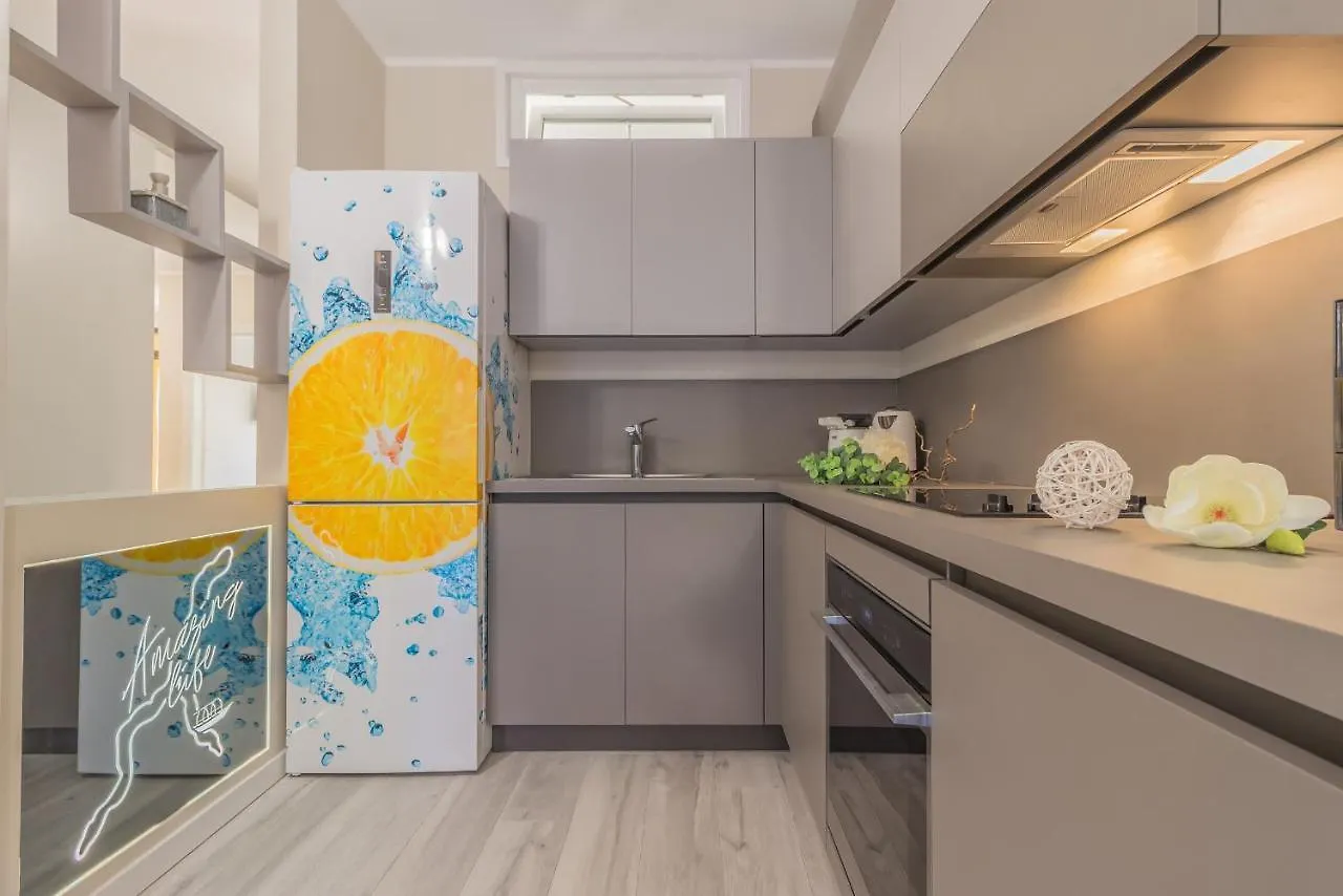 Amazing Life House Apartment Varenna